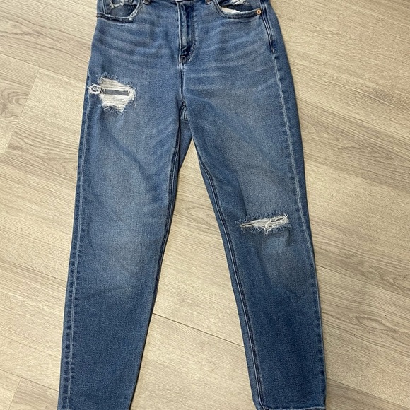 American Eagle Distressed Women's Jeans Size 2 Short - Picture 1 of 15